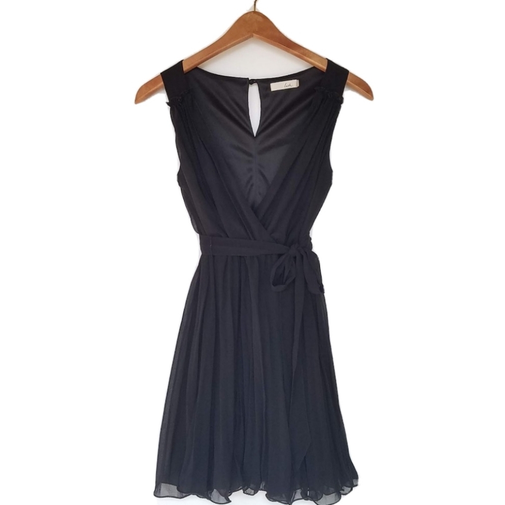 LUSH | Sleeveless Cocktail Ruffled V-neck dress black size XSMALL